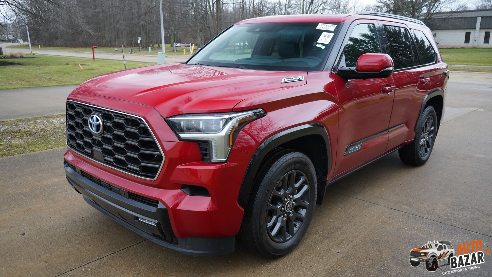 2023 Toyota Sequoia Platinum Hybrid