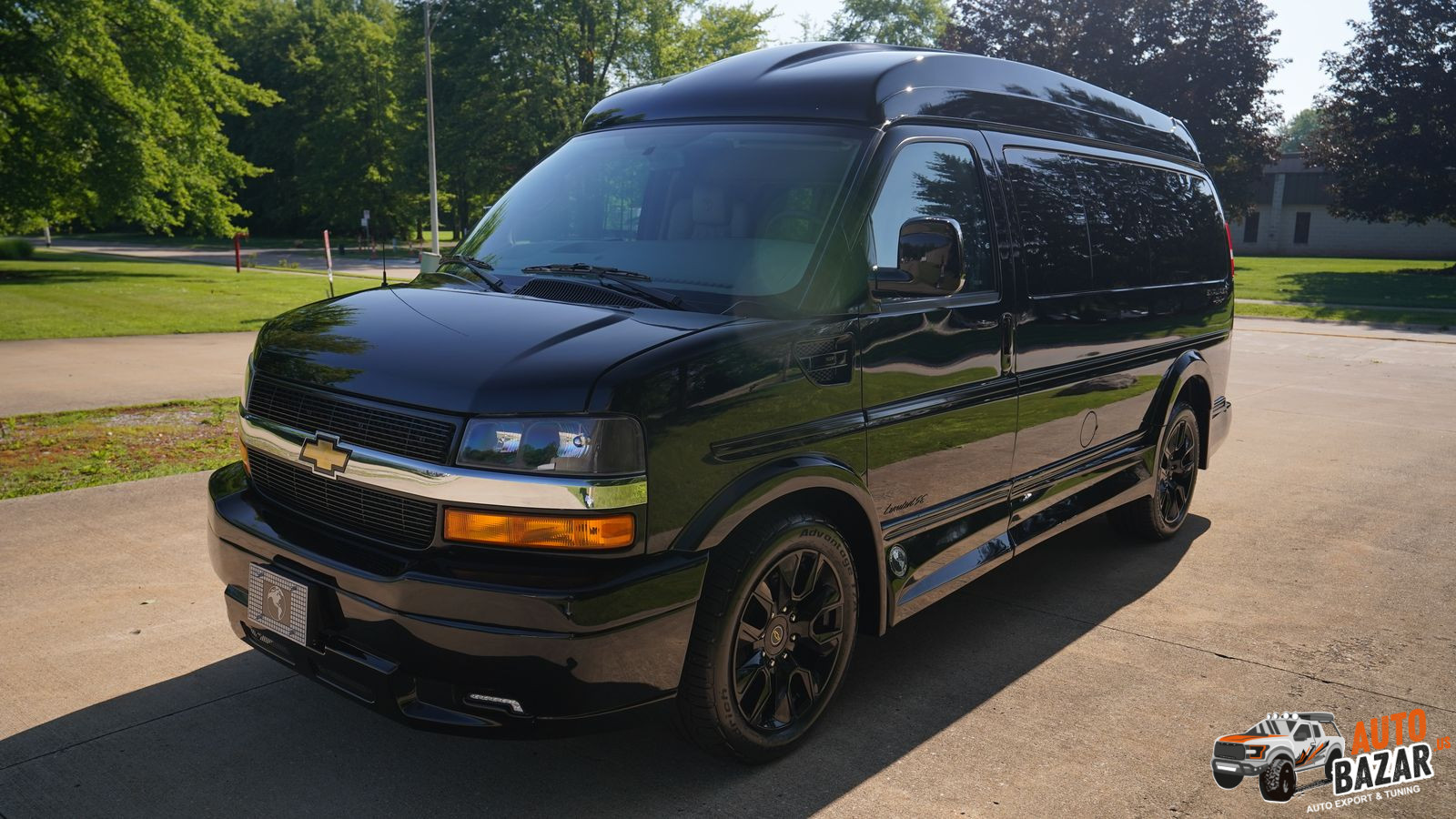 2023 Chevrolet Express 2500