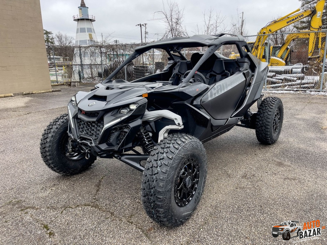 2024 Can-Am Maverick R X RS