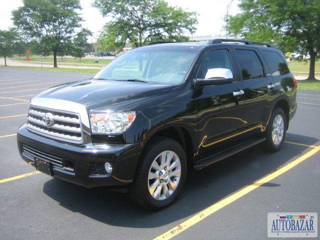 2011 Toyota Sequoia Platinum AWD