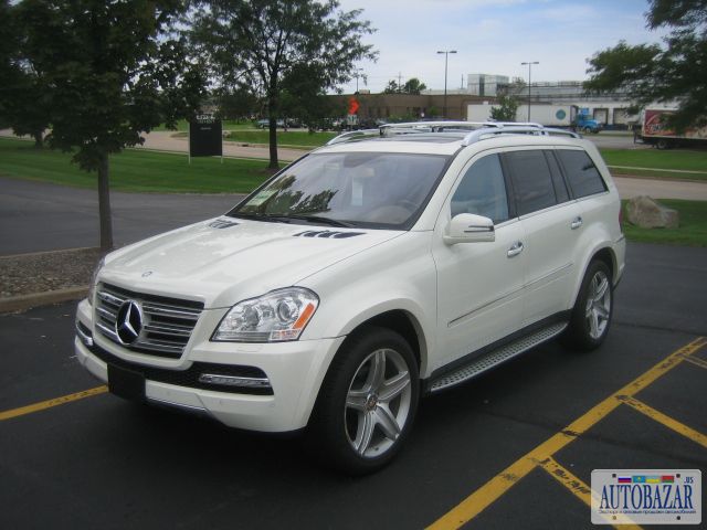 2011 Mercedes-Benz GL550