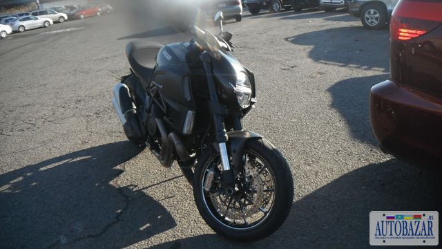 2012 Ducati  Diavel