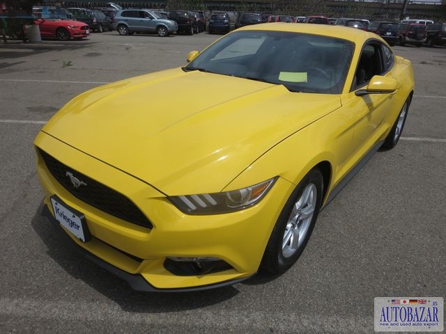 2015 Ford Mustang EcoBoost  